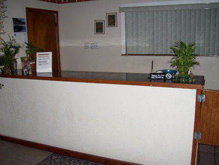 Super 8 By Wyndham Sonora Motel Exterior photo